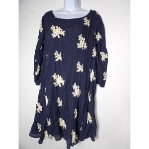 Westport Shift Dress Medium Gauzy Embroidered Floral Cutout Back Navy Blue Boho